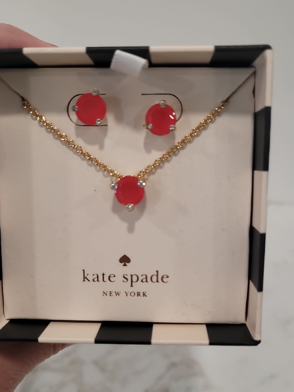 kate spade Gold Chain Necklace with Red Disc Pendant and Studs